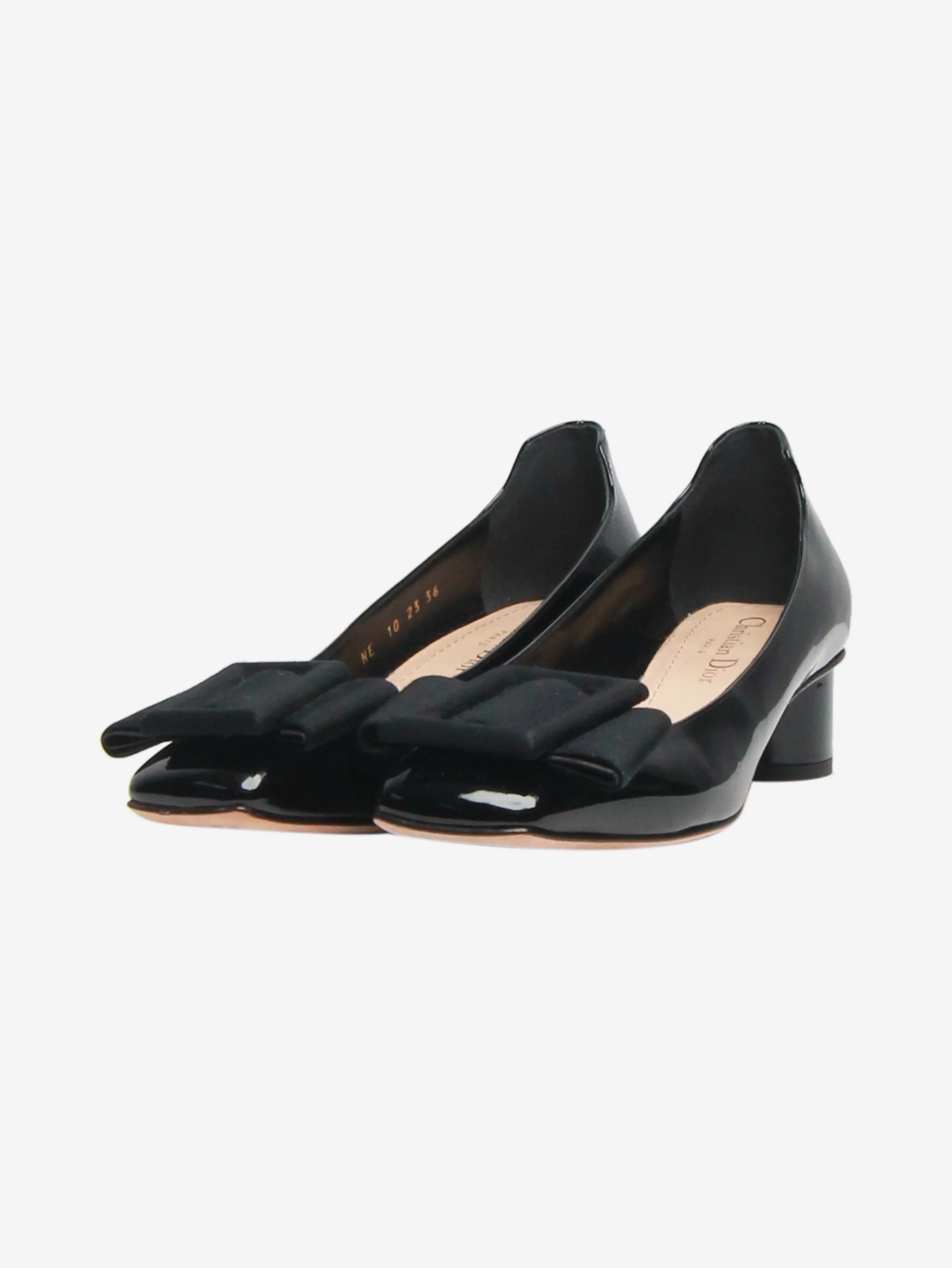 Black patent leather pumps - size EU 36