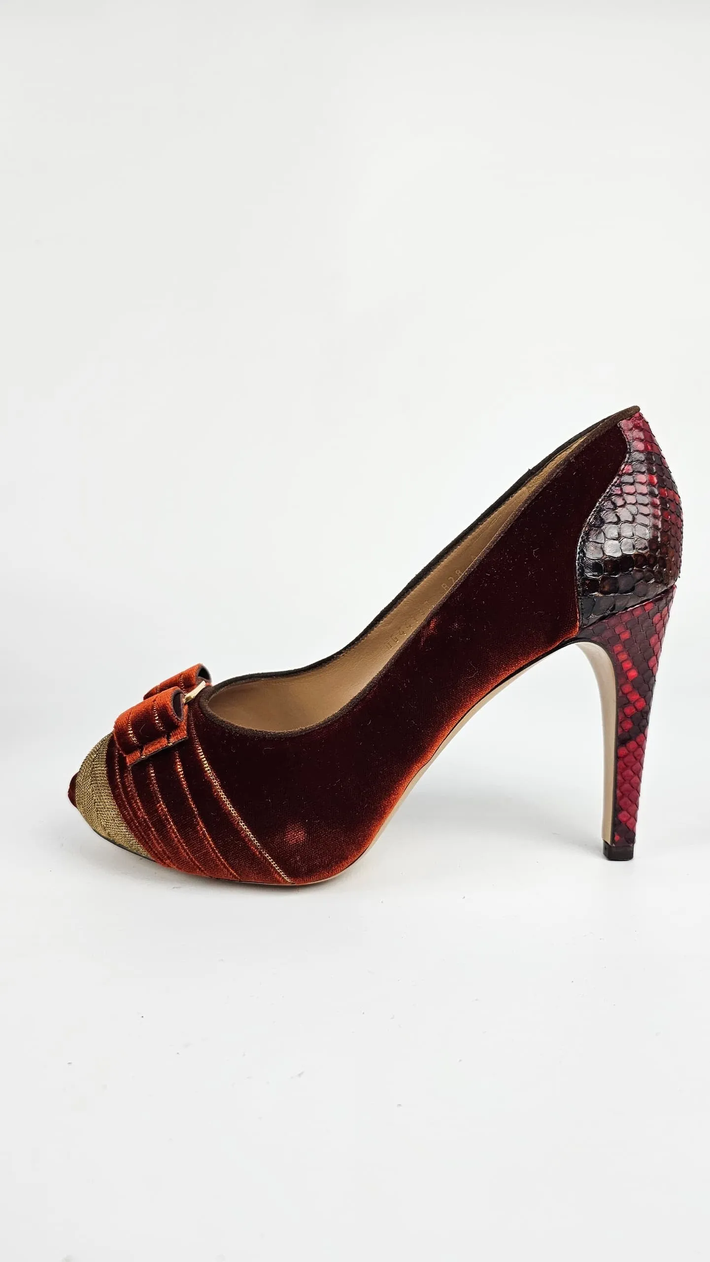 Bordeaux Fondente Toy Peep Toe Pumps