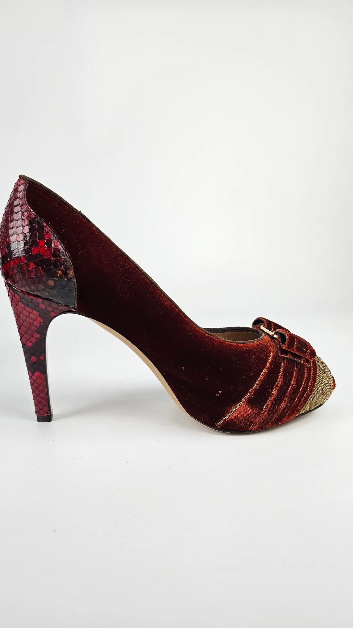 Bordeaux Fondente Toy Peep Toe Pumps