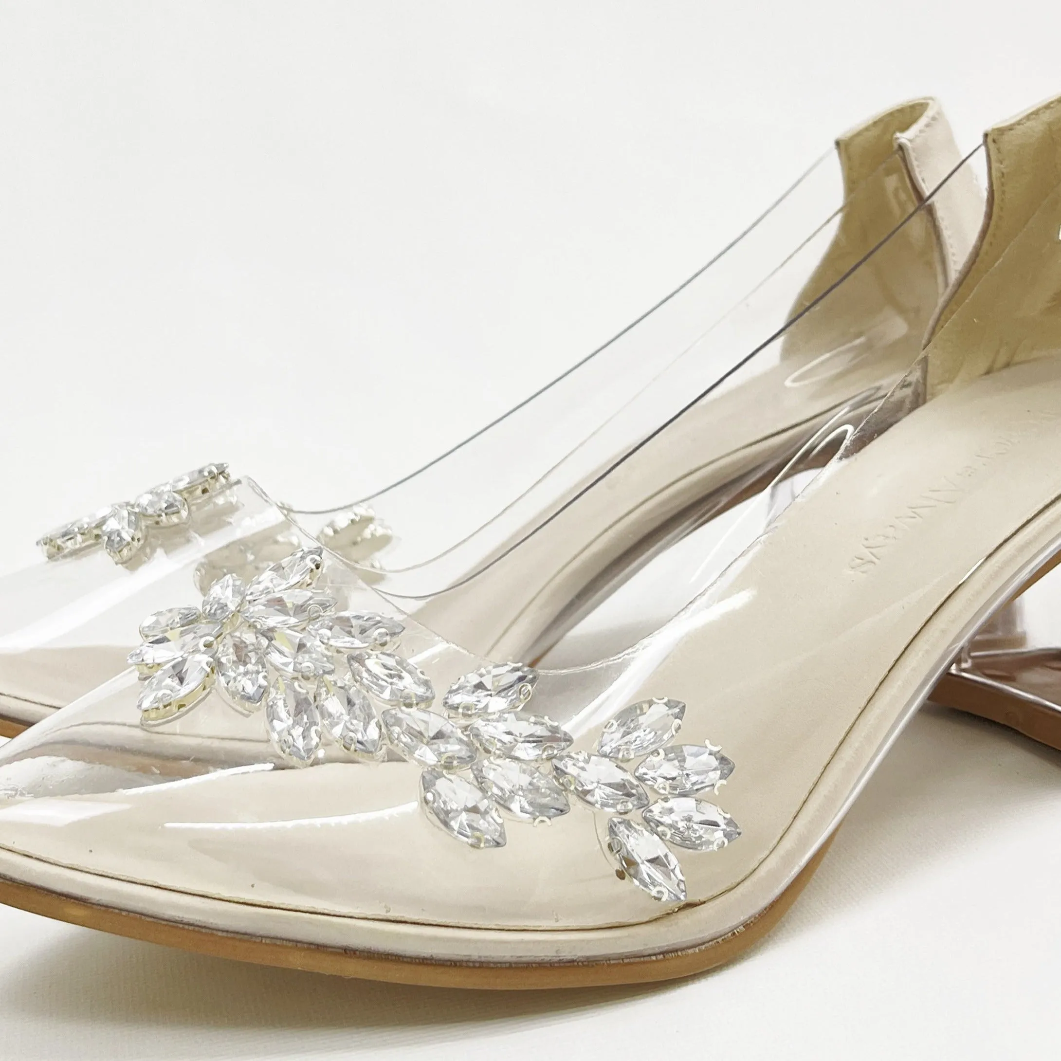 Cindy - Cinderella Shoes Low Beige Heel