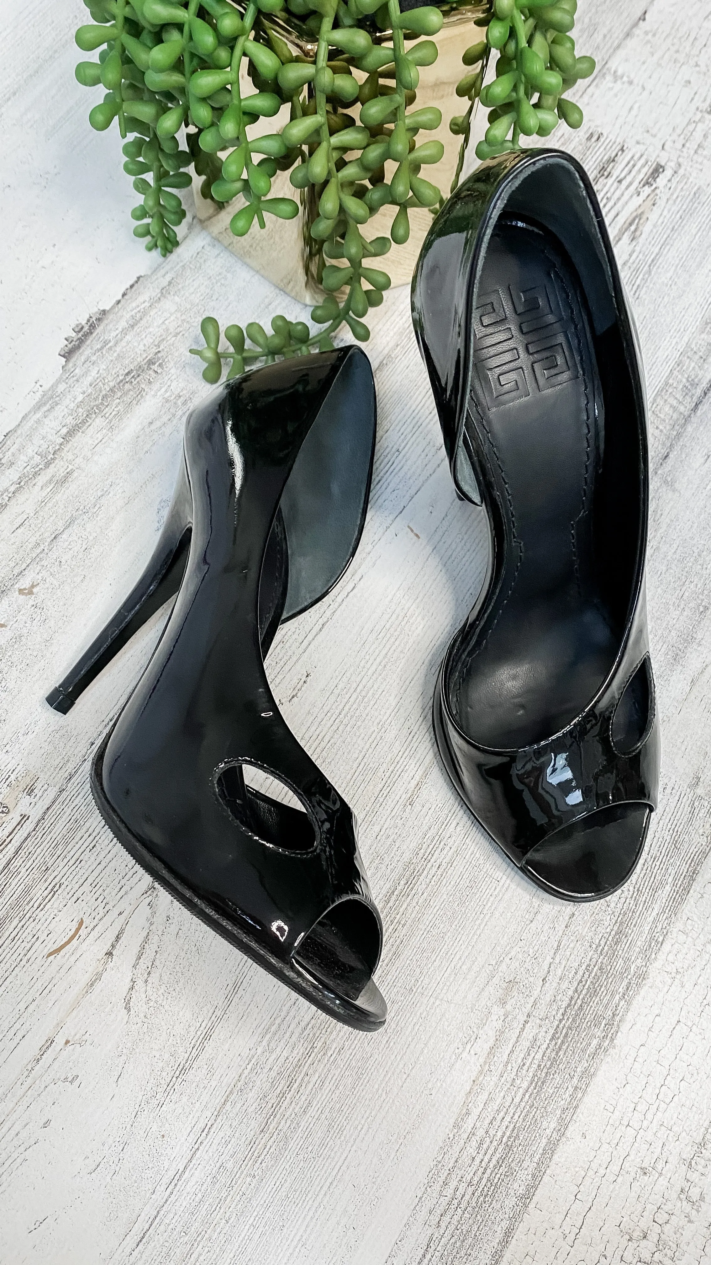 Givenchy Black Patent Leather D’Orsay Peep Toe Cut Out Heels (38/8)